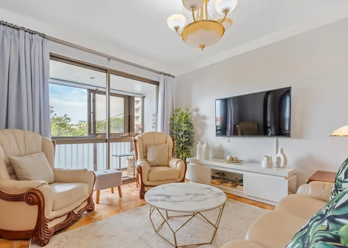 Lido By Homie Φουνκάλ